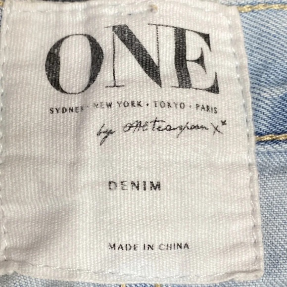 One by One Teaspoon Awesome Baggies Medium Rise Distressed Relaxed Jeans Size 25 - Picture 4 of 8